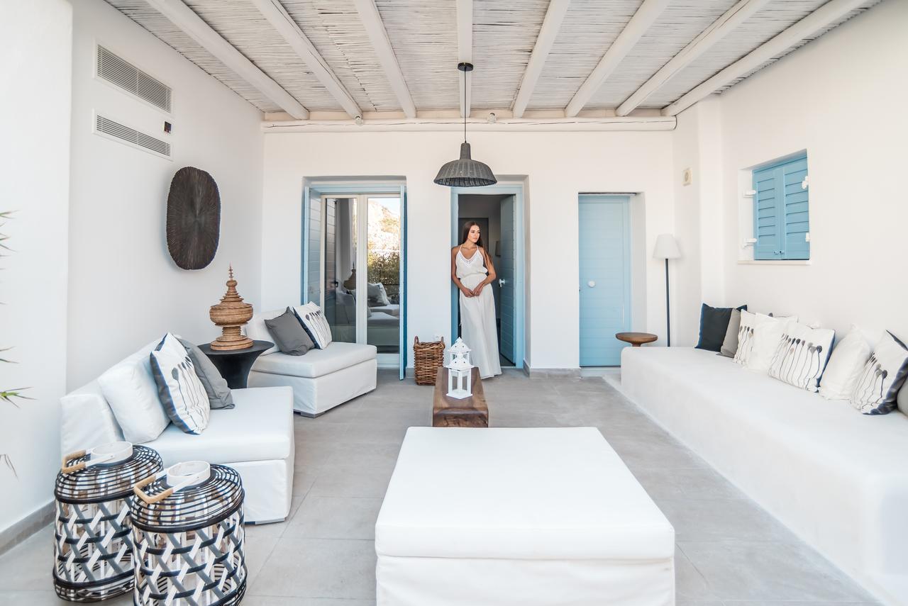 Capo Di Mykonos Resort Agios Ioannis Diakoftis Rom bilde